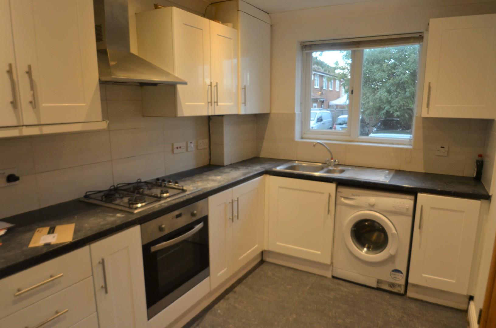Briary Grove, Edgware
